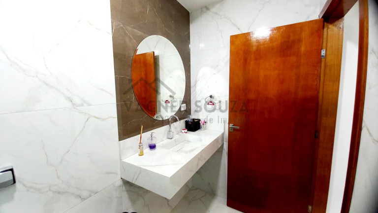 Imagem Casa com 3 Quartos à Venda, 368 m² em Jardim Colina Verde - Maringá