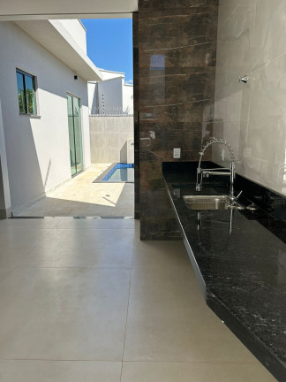 Imagem Casa com 3 Quartos à Venda, 205 m² em Plano Diretor Sul - Palmas