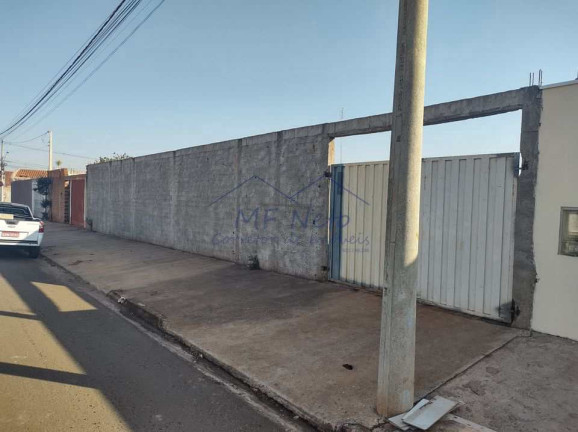 Terreno à Venda, 290 m² em Jardim Treviso - Pirassununga
