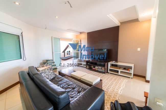 Imagem Casa com 7 Quartos à Venda, 856 m² em Park Way - Brasília Imagem Casa com 7 Quartos à Venda, 856 m² em Park Way - Brasília