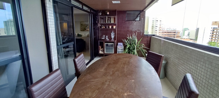Imagem Apartamento com 4 Quartos à Venda, 235 m² em Tambaú - João Pessoa