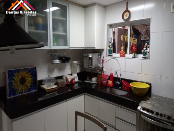 Imagem Imóvel com 4 Quartos à Venda,  em Sapiranga - Fortaleza