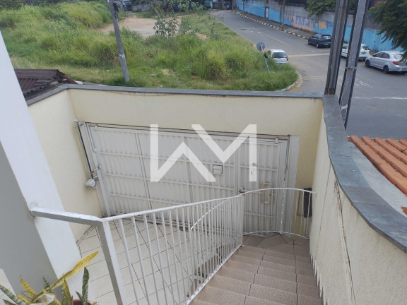 Imagem Sobrado com 3 Quartos à Venda, 224 m² em Jardim Santa Clara - Guarulhos Imagem Sobrado com 3 Quartos à Venda, 224 m² em Jardim Santa Clara - Guarulhos