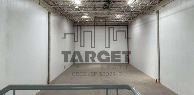 Imóvel para Alugar, 1.500 m² em água Espraiada - Embu Das Artes