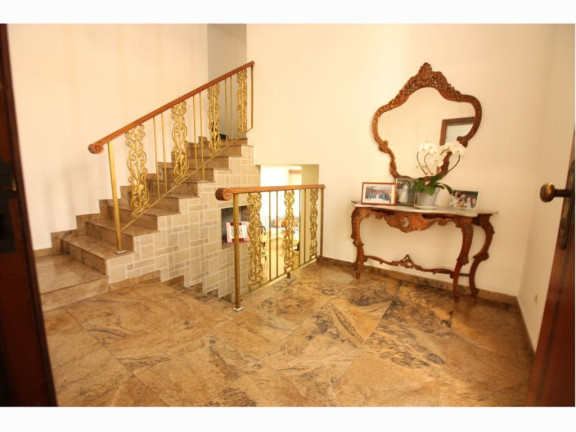 Casa com 4 Quartos à Venda, 400 m² em Vila Rosália - Guarulhos