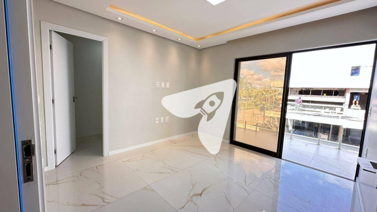 Imagem Casa com 4 Quartos à Venda, 267 m² em Eusébio - Eusébio