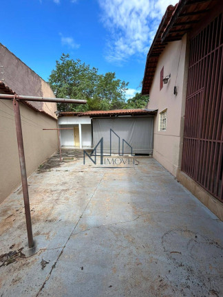 Imagem Casa com 3 Quartos à Venda, 284 m² em Jardim Leblon - Goiânia