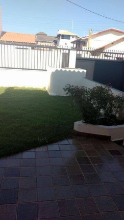 Imagem Casa com 3 Quartos à Venda, 360 m² em Cidade Nova Peruibe - Peruíbe