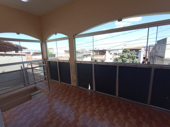 Imagem Casa com 3 Quartos à Venda, 240 m² em Glória - Vila Velha