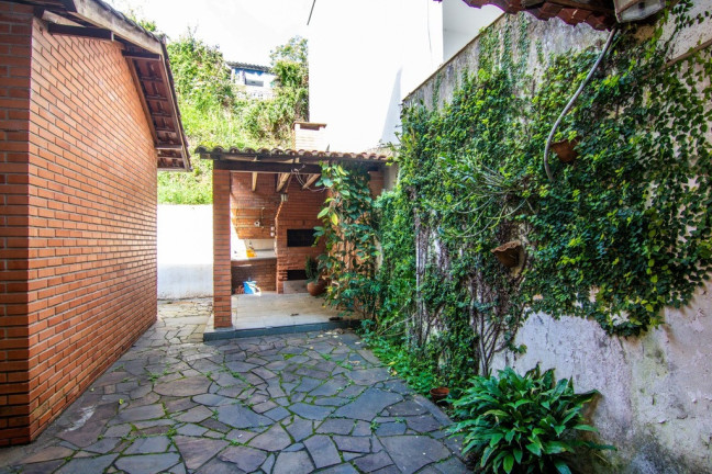 Imagem Imóvel com 3 Quartos à Venda, em Petrópolis - Porto Alegre Imagem Imóvel com 3 Quartos à Venda, em Petrópolis - Porto Alegre