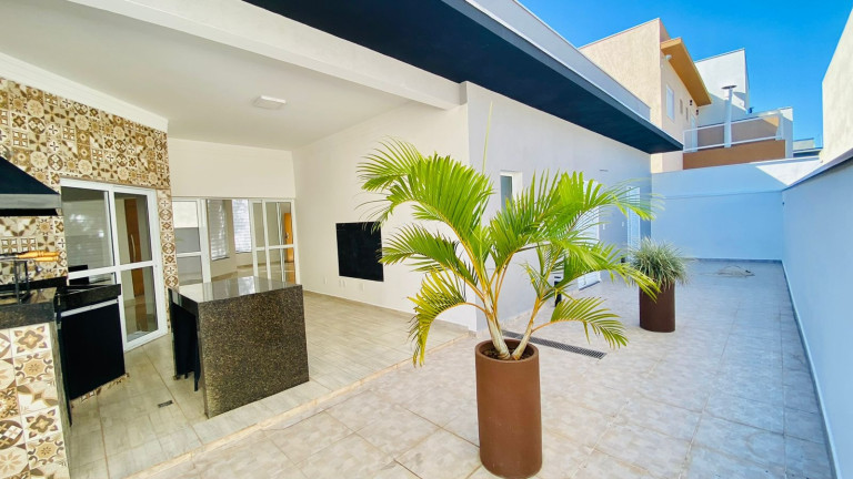 Imagem Casa com 3 Quartos à Venda, 165 m² em Cajuru Do Sul - Sorocaba Imagem Casa com 3 Quartos à Venda, 165 m² em Cajuru Do Sul - Sorocaba