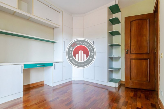 Imagem Apartamento com 3 Quartos à Venda, 138 m² em Tijuca - Rio De Janeiro Imagem Apartamento com 3 Quartos à Venda, 138 m² em Tijuca - Rio De Janeiro