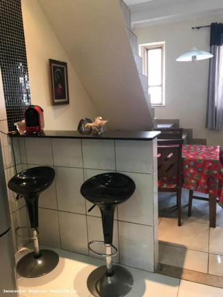 Imagem Casa com 4 Quartos à Venda, 50 m² em Meier - Rio De Janeiro Imagem Casa com 4 Quartos à Venda, 50 m² em Meier - Rio De Janeiro
