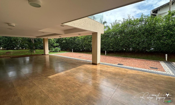 Imagem Sobrado com 7 Quartos à Venda, 400 m² em Residencial Aldeia Do Vale - Goiânia