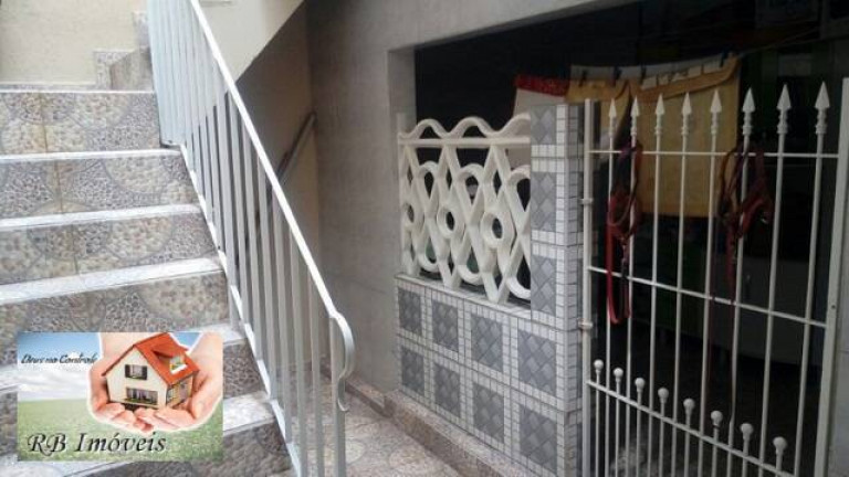 Imagem Casa com 2 Quartos à Venda, 181 m² em Jardim Stella - Santo André Imagem Casa com 2 Quartos à Venda, 181 m² em Jardim Stella - Santo André