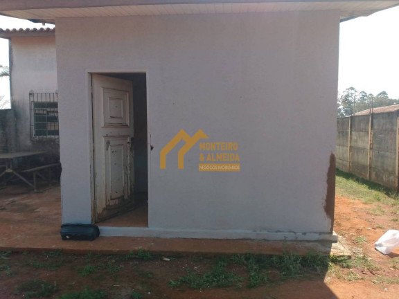 Casa com 3 Quartos à Venda,  em Vila Apolo - Itapetininga