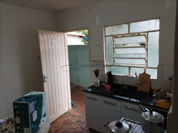 Imagem Casa com 6 Quartos à Venda, 224 m² em Centro - Luís Antônio