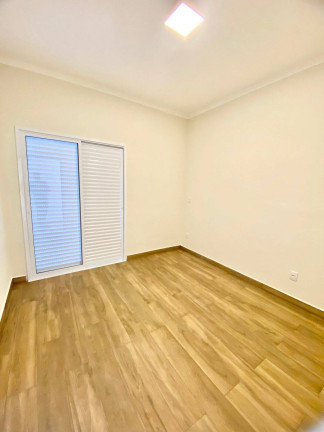 Imagem Casa com 3 Quartos à Venda, 310 m² em Sunset Village - Bragança Paulista Imagem Casa com 3 Quartos à Venda, 310 m² em Sunset Village - Bragança Paulista