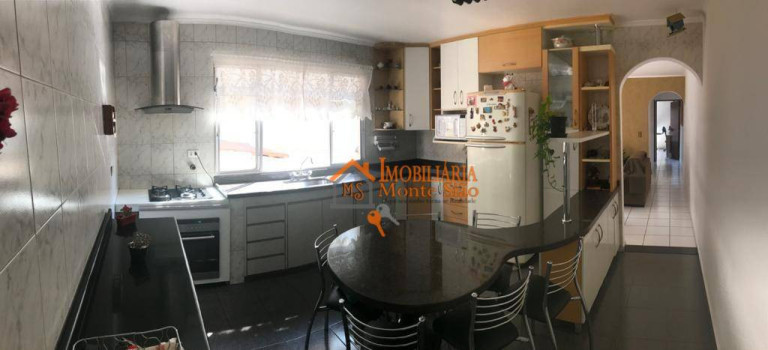 Imagem Sobrado com 6 Quartos à Venda, 257 m² em Jardim Santa Clara - Guarulhos Imagem Sobrado com 6 Quartos à Venda, 257 m² em Jardim Santa Clara - Guarulhos