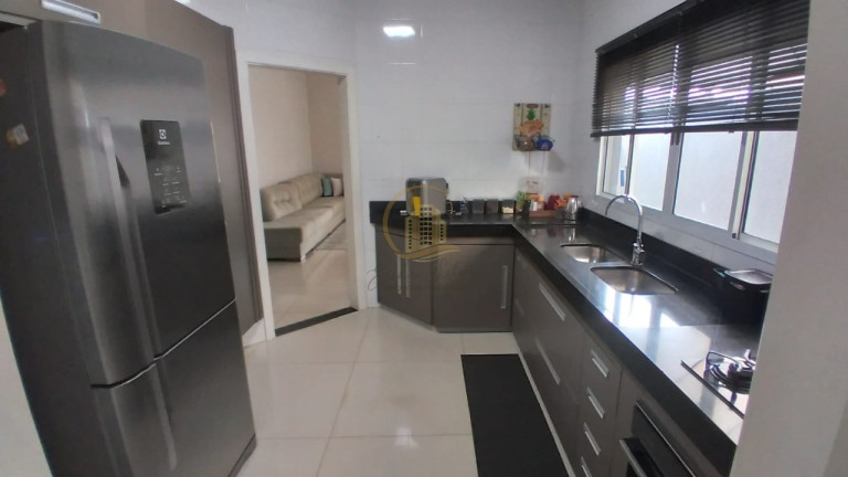 Imagem Casa com 3 Quartos à Venda, 218 m² em Loteamento Recanto Do Lago - São José Do Rio Preto Imagem Casa com 3 Quartos à Venda, 218 m² em Loteamento Recanto Do Lago - São José Do Rio Preto