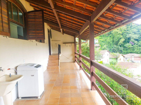 Imagem Casa com 3 Quartos à Venda, 140 m² em Vila Muqui - Teresópolis Imagem Casa com 3 Quartos à Venda, 140 m² em Vila Muqui - Teresópolis