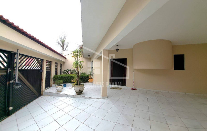 Sobrado com 4 Quartos à Venda, 302 m² em Independência - São Bernardo Do Campo