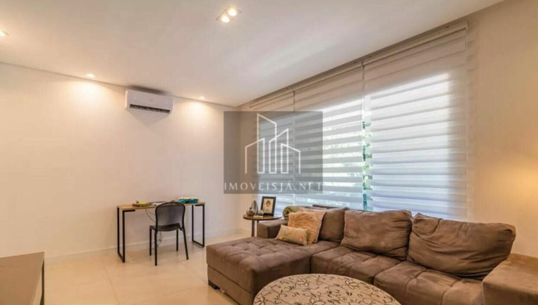 Imagem Casa com 4 Quartos à Venda, 300 m² em Alphaville - Santana De Parnaíba Imagem Casa com 4 Quartos à Venda, 300 m² em Alphaville - Santana De Parnaíba