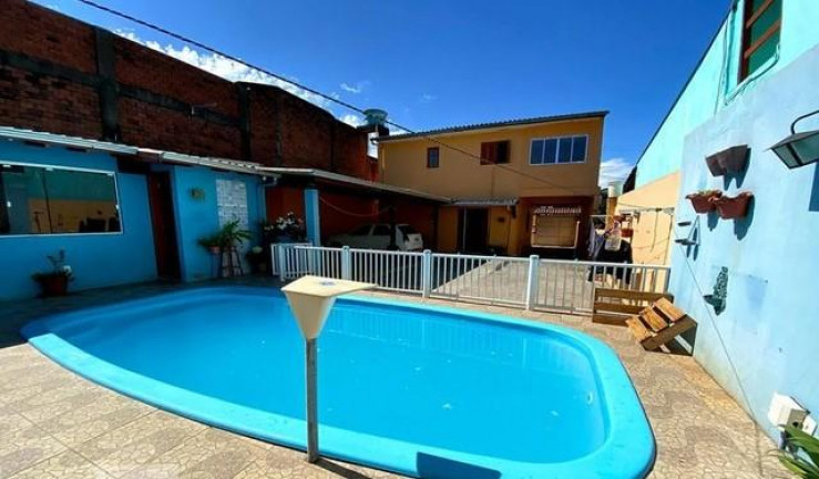 Imagem Casa com 3 Quartos à Venda, 200 m² em Industrial - Novo Hamburgo