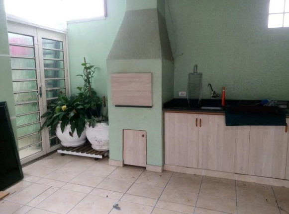 Imagem Casa com 3 Quartos à Venda, 130 m² em Lindóia - Curitiba
