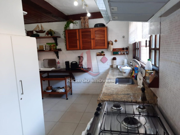 Imagem Casa de Condomínio com 3 Quartos à Venda, 120 m² em Peró - Cabo Frio
