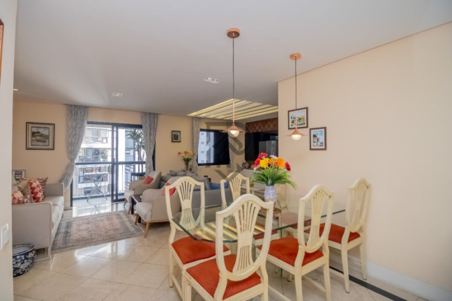 Imagem Apartamento com 2 Quartos à Venda, 102 m² em Moema - São Paulo