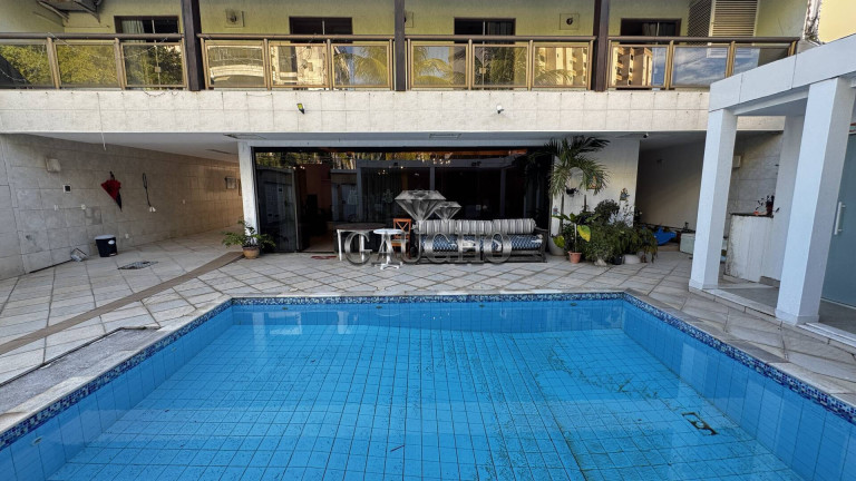 Imagem Casa com 6 Quartos à Venda, 750 m² em Barra Da Tijuca - Rio De Janeiro