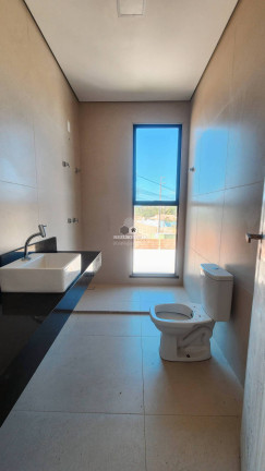 Imagem Casa com 4 Quartos à Venda, 158 m²