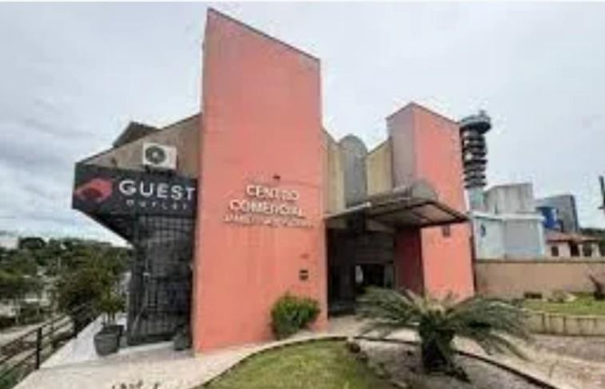 Imóvel Comercial à Venda, 34 m² em Mercês - Curitiba