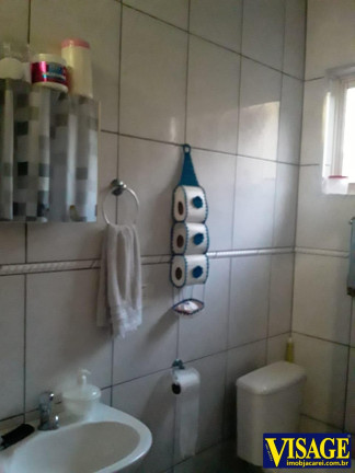 Imagem Casa com 2 Quartos à Venda, 150 m² em Pq. Santo Antonio - Jacareí Imagem Casa com 2 Quartos à Venda, 150 m² em Pq. Santo Antonio - Jacareí