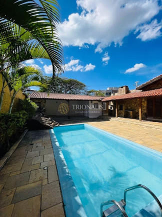 Casa com 6 Quartos à Venda, 252 m² em Vila Helena - Atibaia