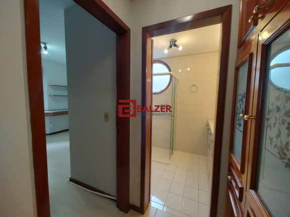 Imagem Apartamento com 4 Quartos à Venda, 257 m² em Centro - Florianópolis Imagem Apartamento com 4 Quartos à Venda, 257 m² em Centro - Florianópolis