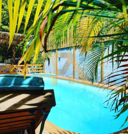 Imagem Imóvel com 6 Quartos à Venda, em Praia Da Barra - Garopaba Imagem Imóvel com 6 Quartos à Venda, em Praia Da Barra - Garopaba