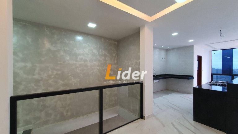 Imagem Casa com 3 Quartos à Venda, 287 m² em São Pedro - Juiz De Fora Imagem Casa com 3 Quartos à Venda, 287 m² em São Pedro - Juiz De Fora