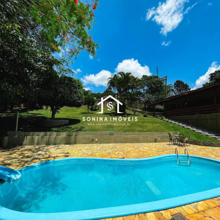 Casa com 6 Quartos à Venda, 3.800 m² em Jardim Paraíso Do Tanque - Atibaia