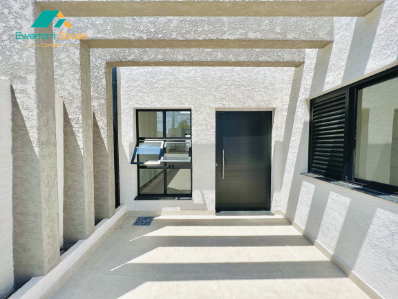 Imagem Casa com 3 Quartos à Venda, 100 m² em Nova Cerejeira - Atibaia