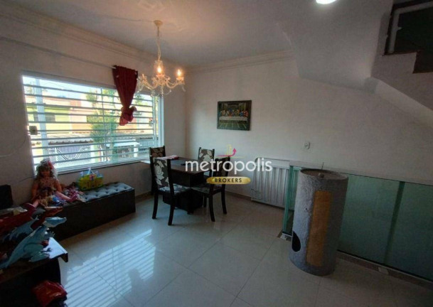 Sobrado com 3 Quartos à Venda, 130 m² em Vila Pires - Santo André