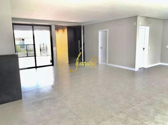 Imagem Sobrado com 4 Quartos à Venda, 300 m² em Centro - Xangri-la