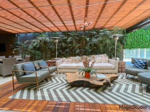 Imagem Casa com 5 Quartos à Venda, 772 m² em Jardim América - São Paulo