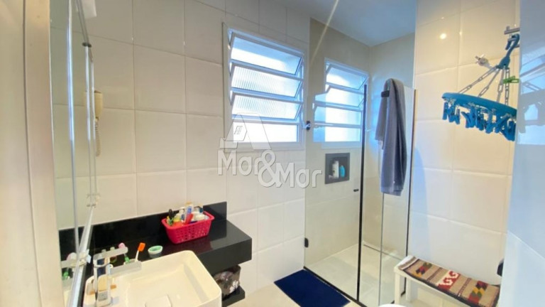 Imagem Apartamento com 3 Quartos à Venda, 215 m² em Pitangueiras - Guarujá