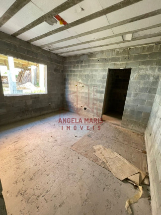 Casa com 3 Quartos à Venda, 240 m² em Bandeira Branca - Jacareí