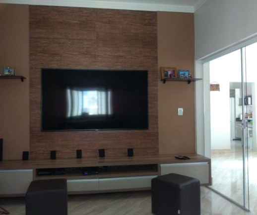 Imagem Casa com 3 Quartos à Venda, 208 m² em Quilombo - Cuiabá