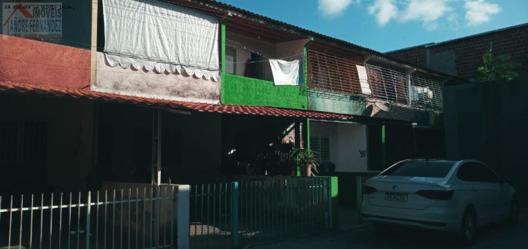 Casa com 2 Quartos à Venda, 60 m² em Ouro Preto - Olinda
