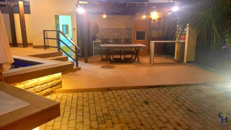 Imagem Casa com 5 Quartos à Venda, 293 m² em Vilas Do Atlantico - Lauro De Freitas Imagem Casa com 5 Quartos à Venda, 293 m² em Vilas Do Atlantico - Lauro De Freitas