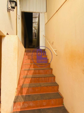 Imagem Casa com 3 Quartos à Venda, 318 m² em Dom Bosco - Londrina